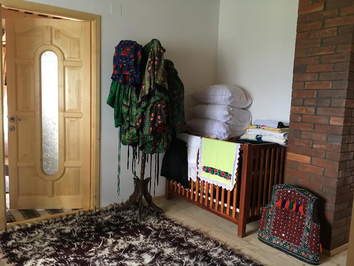 Sub Creasta Cocosului Hotel Breb Buitenkant foto